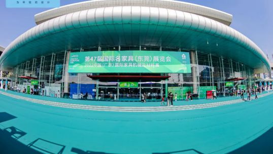 堅(jiān)守初心只為那份承諾，無(wú)懼風(fēng)雨迎來(lái)綻放輝煌！